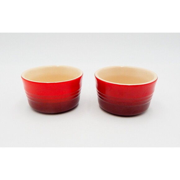 Le Creuset Stoneware Red Ombré Ramekin Ribbed Custard Cups Set of 2 - Picture 1 of 7